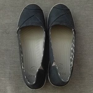 CROCS Flats/Loafers